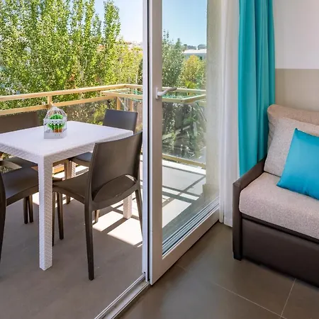 Rentalmar Playa Family & Pool Apartament